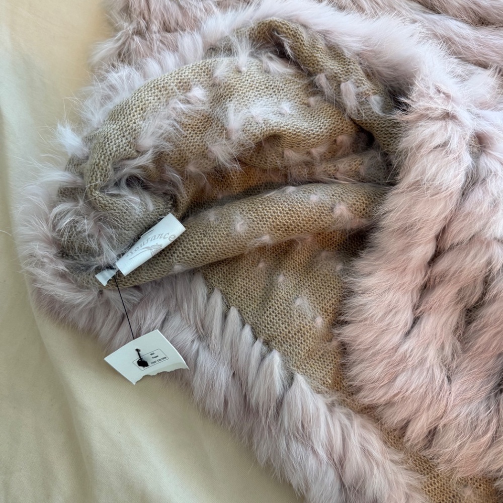 Blush Rabbit Fur Cape - Picture 3 of 4